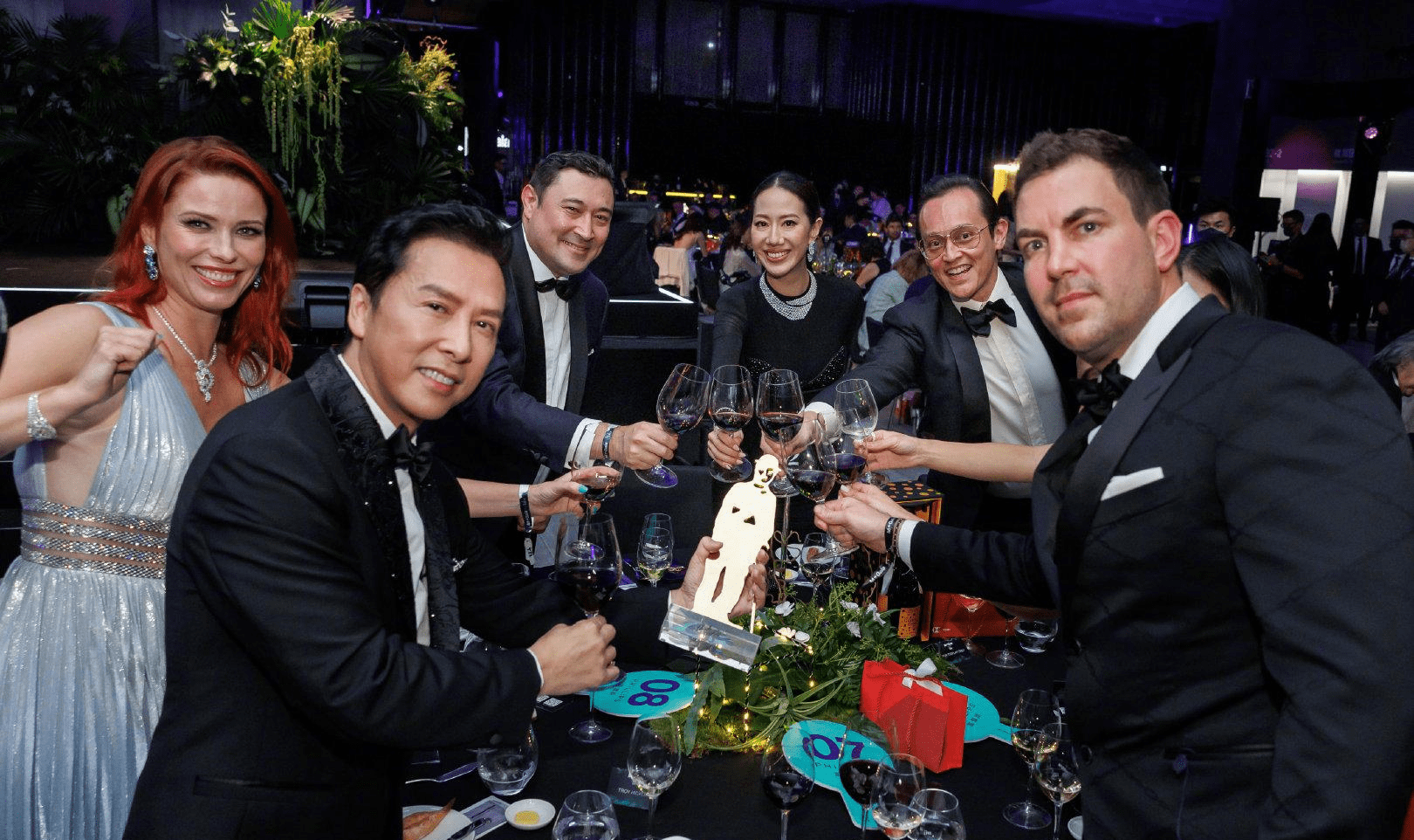 布莱顿训练开放日，关键时刻临场应变引欢呼，法国杯在即，高层口径保持一致(pemberton动作)-乐鱼app,Leyu