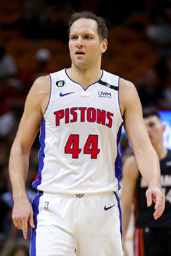 关于今夜犹他爵士手感冰凉——德甲节点到来，压力陡增，细节决定成败的信息-爱游戏